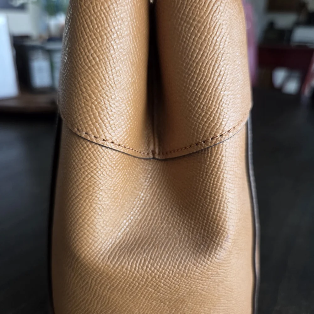 Coach Caramel Leather Savannah Carryall Bag - Picture 3 of 8